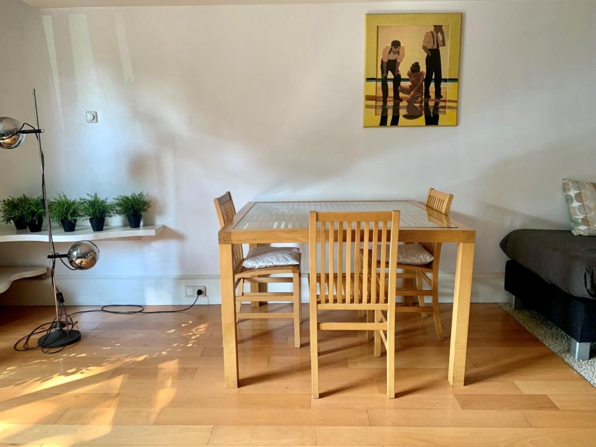 Studio Apartment