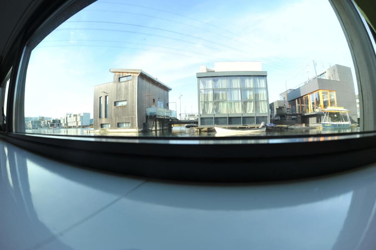 Superior Single Room with Lake View