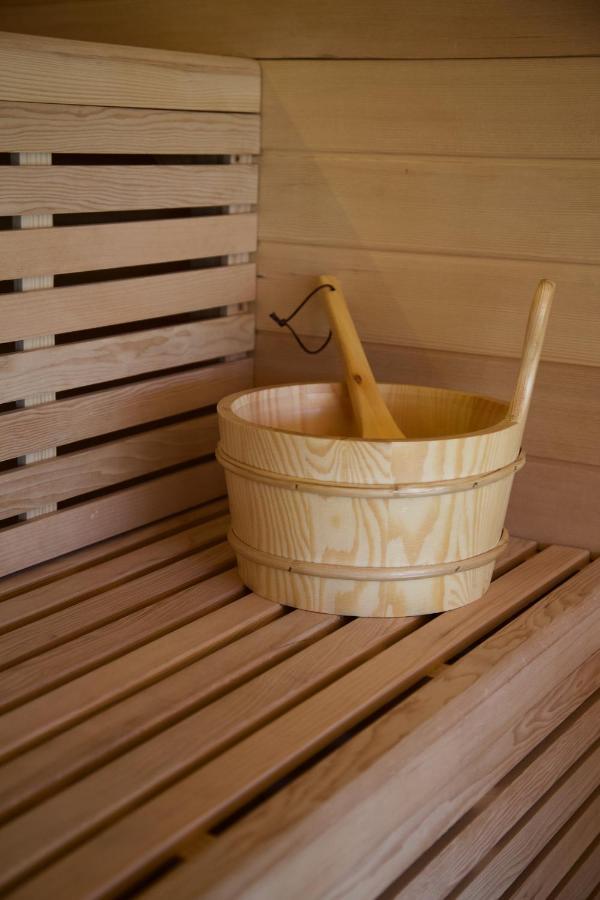 Wellness Barn,1163237472:JPEG