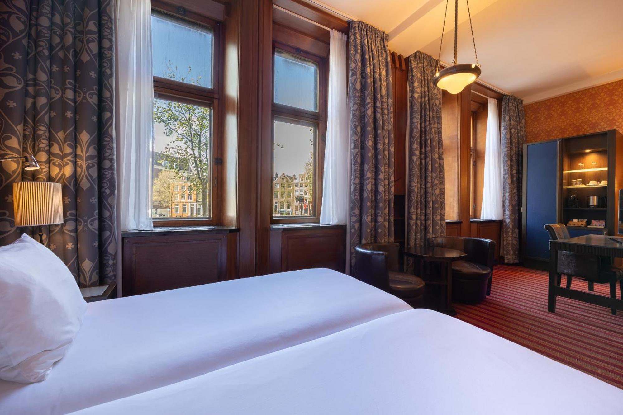 Deluxe Room with Canal View