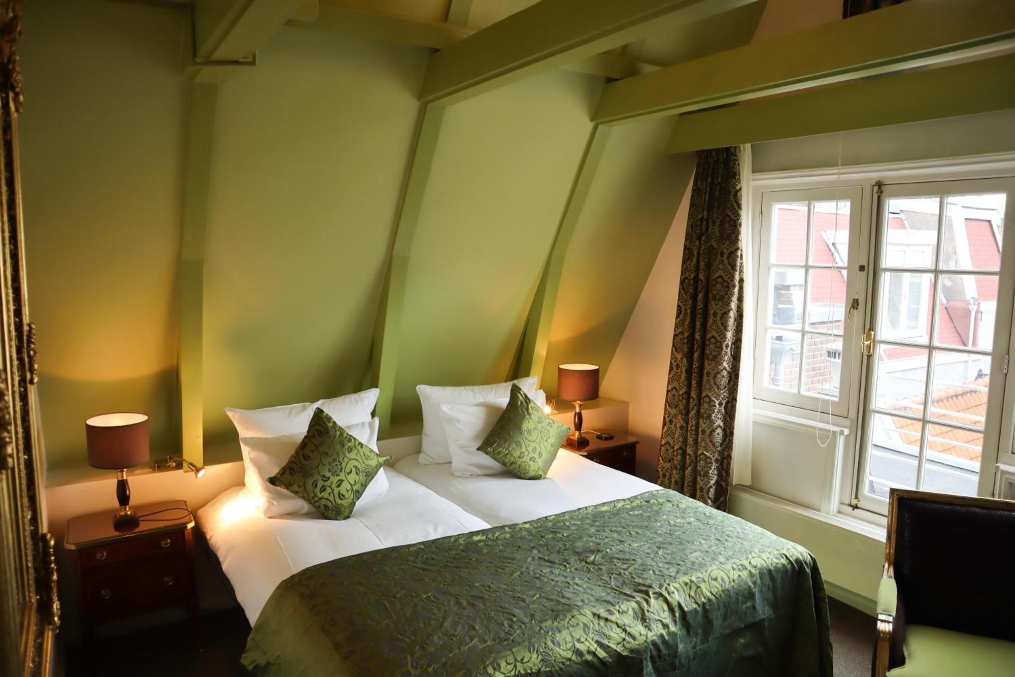 Classic Double or Twin Room