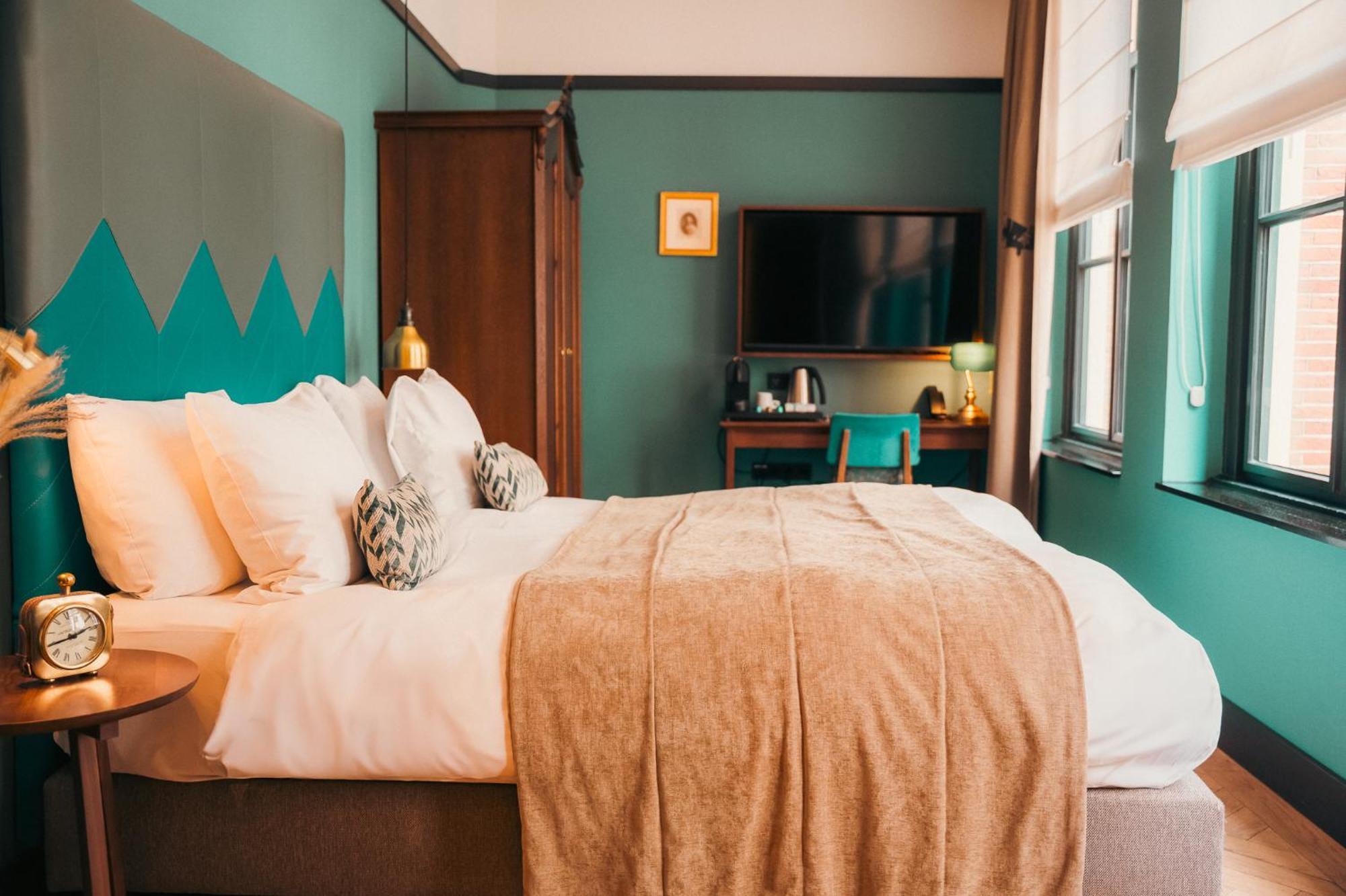 Economy Twin Room