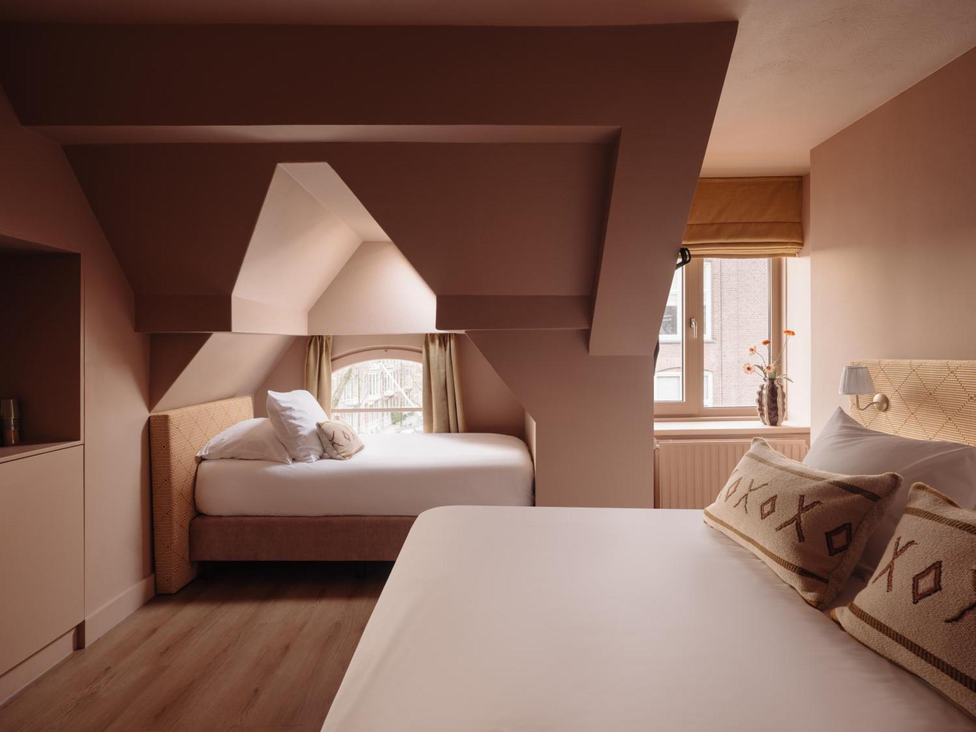 Comfy Triple Room