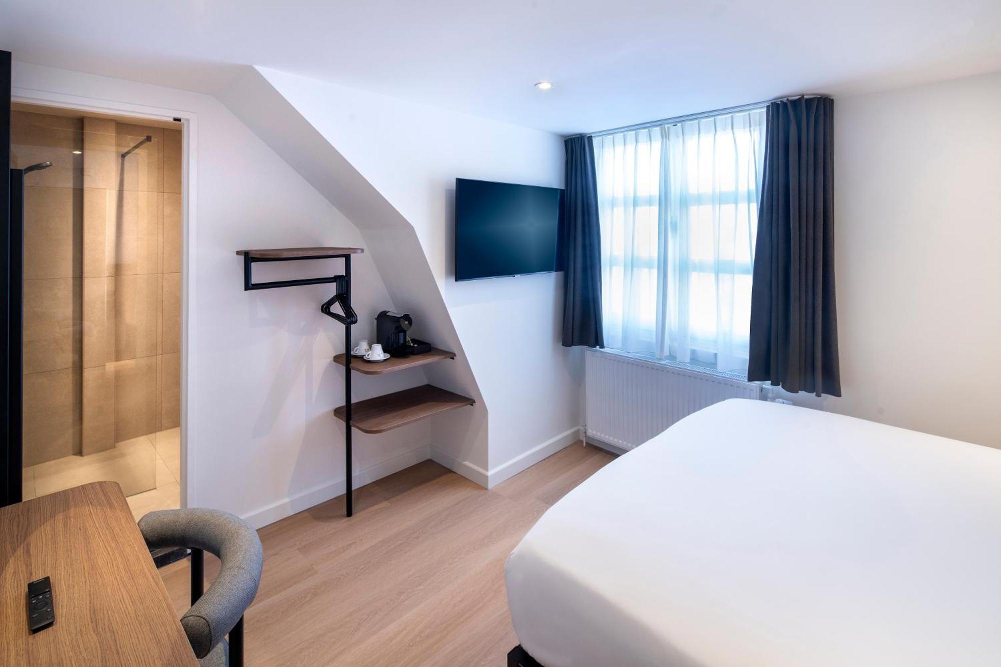 Cozy Double Room Canal View