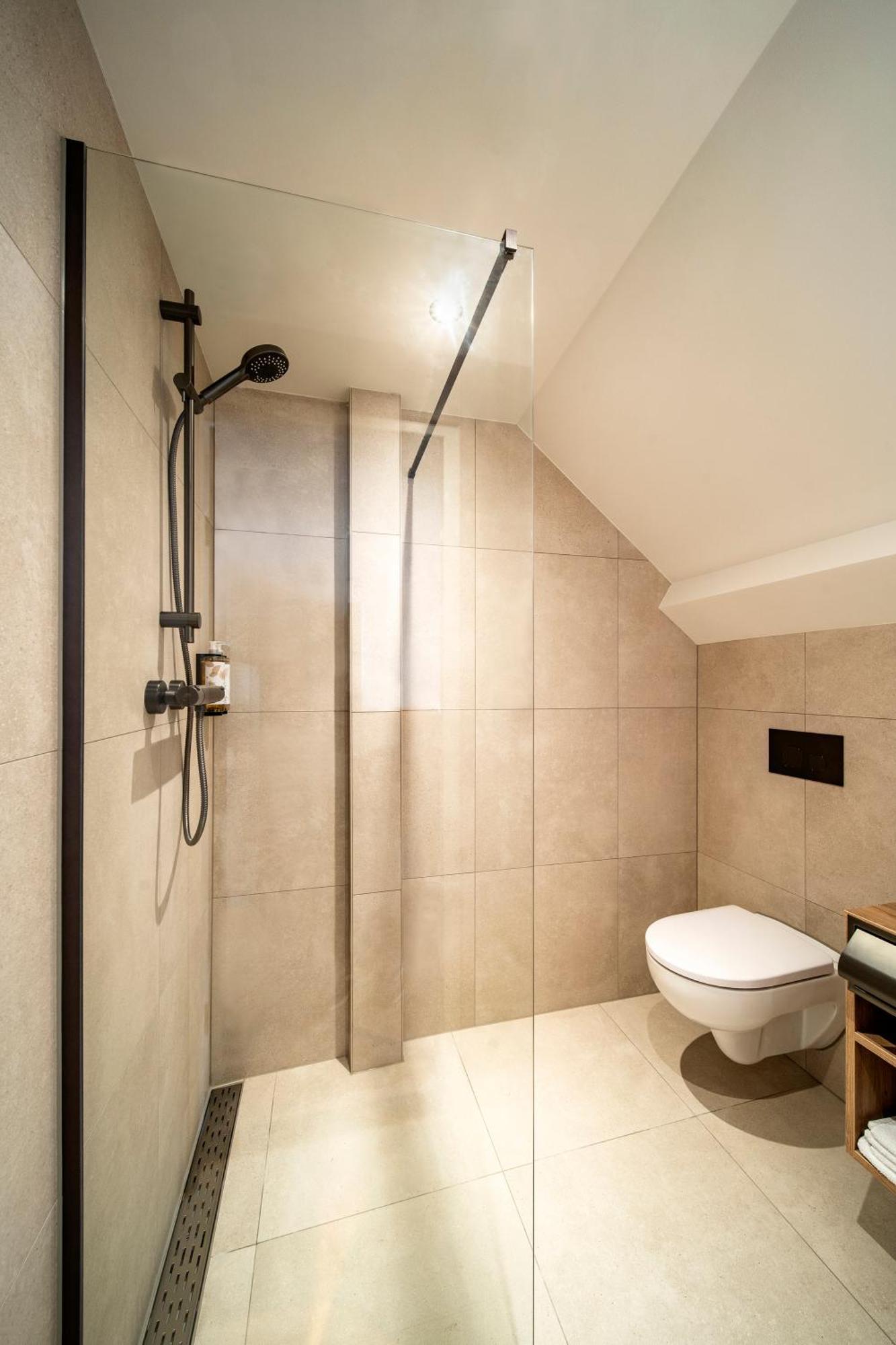 Cozy Double Room Canal View