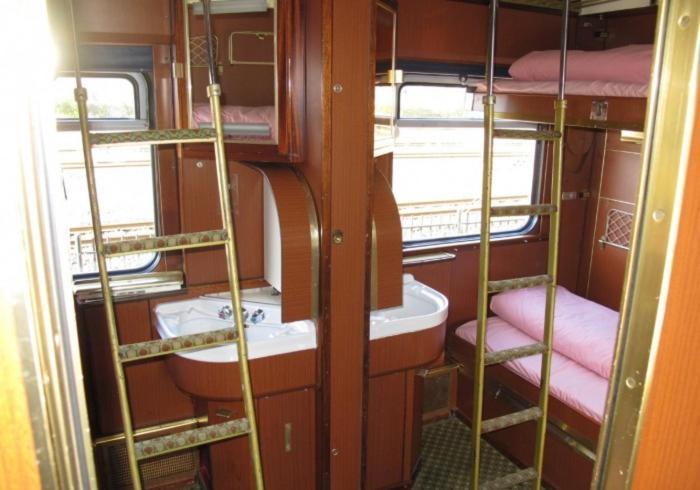 Classic Quadruple Room