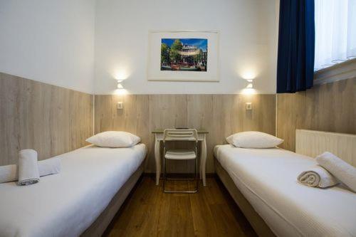 Small Twin Room