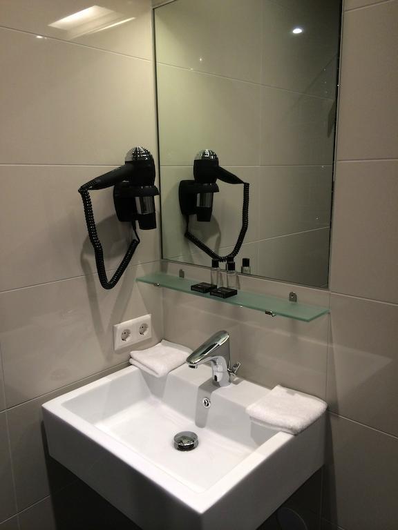 Deluxe Twin/Double Room