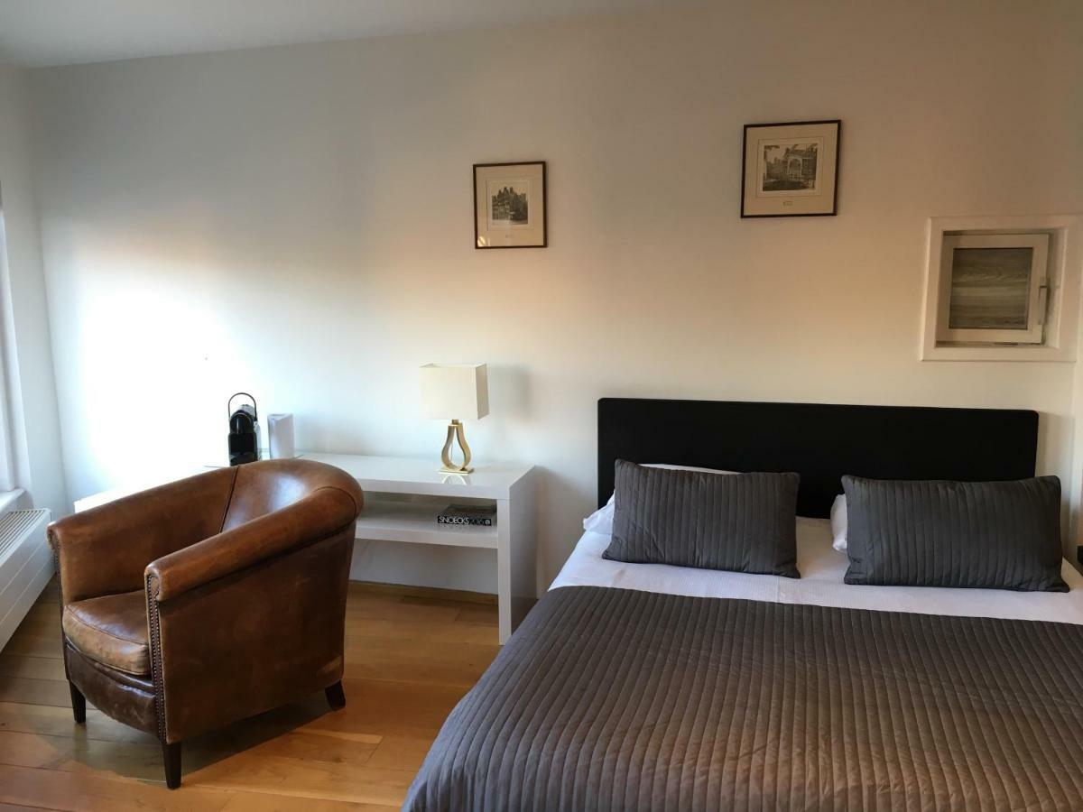 Double Room Canal View