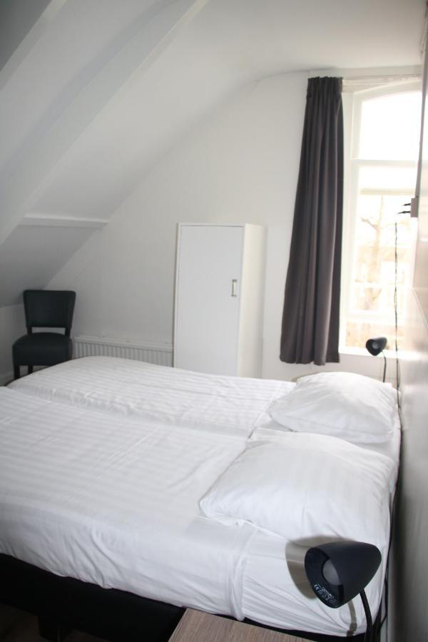 Twin Room with Shower,974797789:JPEG