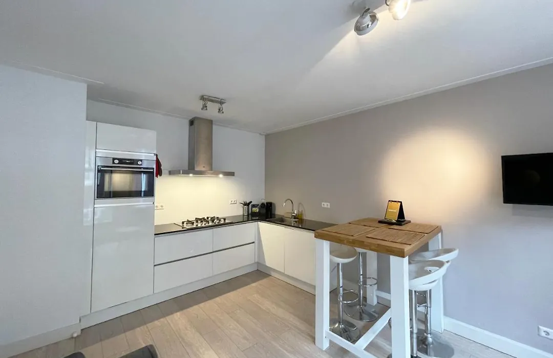 Residences Jordan 9 Streets-1