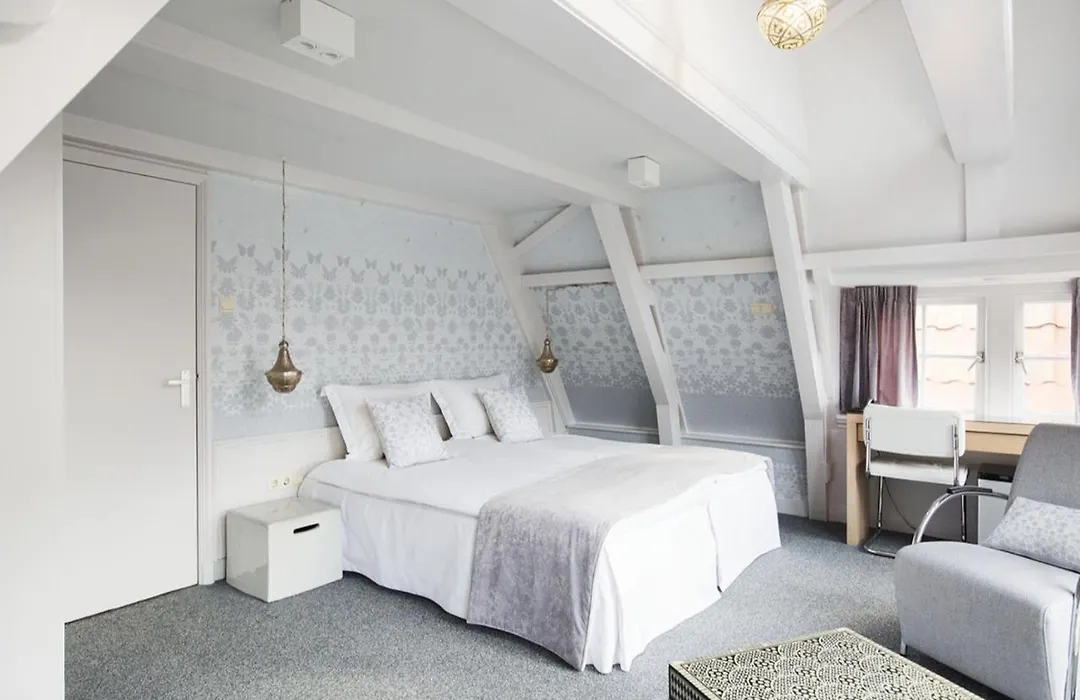 'T Hotel-1