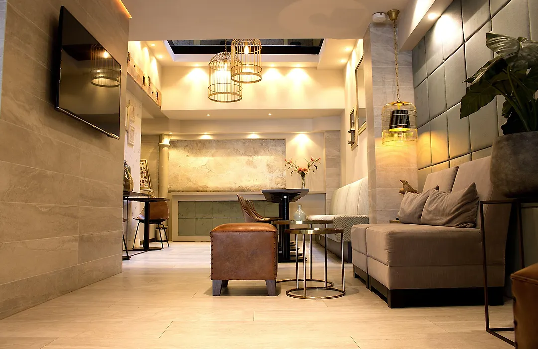 Hotel The Bird-1