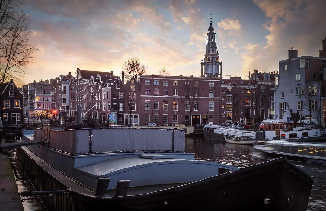 Luxury Suites Amsterdam-1