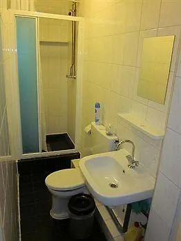 Hostel Cosmos Amsterdam-1