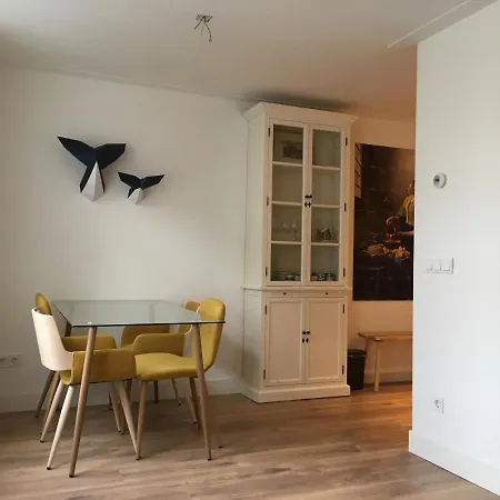 Kangaroom-2