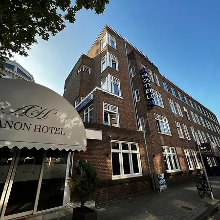 Budget Trianon Hotel-2