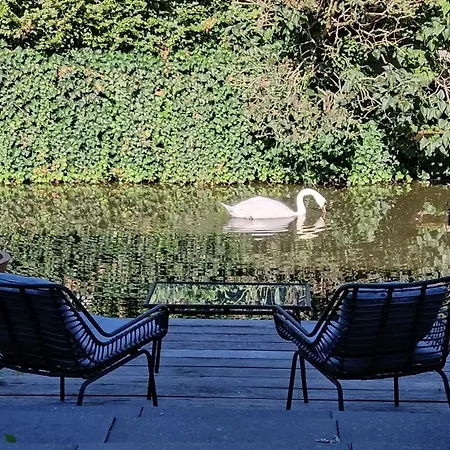 Canal Garden Apartment Staywell Amsterdam-2