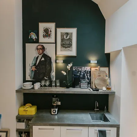 Spui Apartment In Center-2