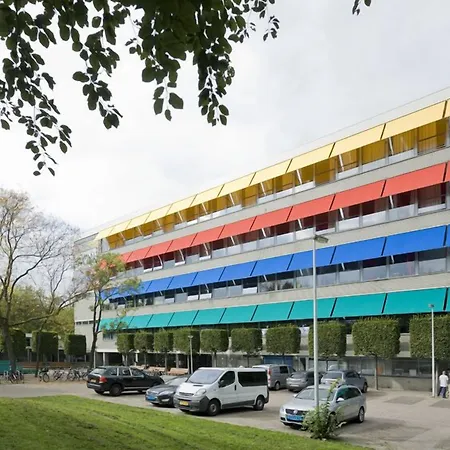 Wow Amsterdam Hostel-3