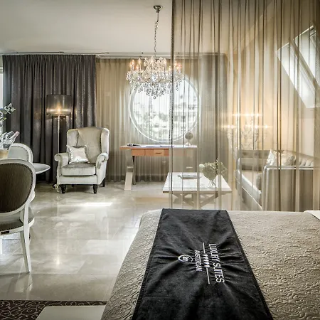 Luxury Suites Amsterdam-3