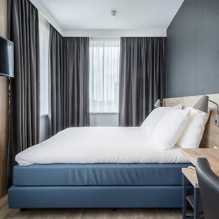 Joy Hotel-3
