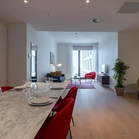 Premier Suites Amsterdam-3