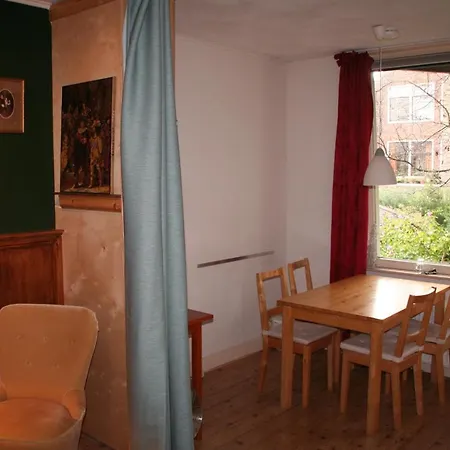 B&B Jordaan-2